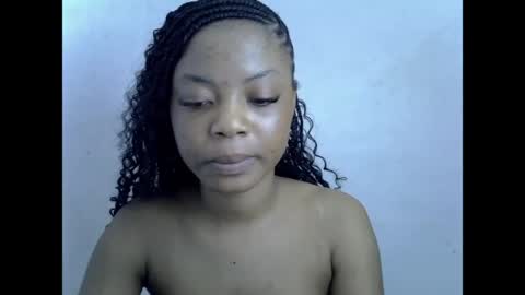 sexyxpeach online show from March 22, 9:19 pm