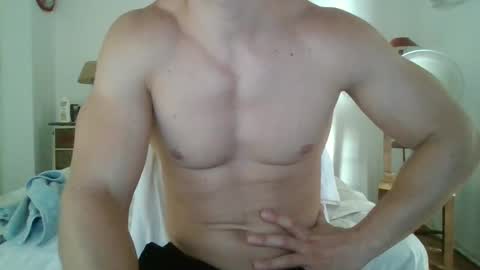 Snapshot of sexyyphilip chatting on February 4, 8:28 pm sexyyphilip online show from February 4, 8:28 pm