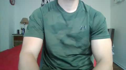 Snapshot of sexyyphilip chatting on October 7, 9:11 pm sexyyphilip online show from October 7, 9:11 pm