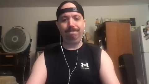 sfgiants1982 online show from October 14, 7:39 pm