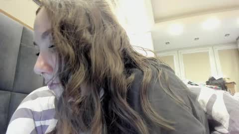 shadow_raffi online show from March 8, 2:30 pm