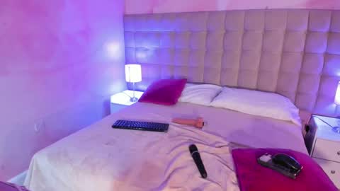 shaidy_scott online show from November 13, 4:04 am