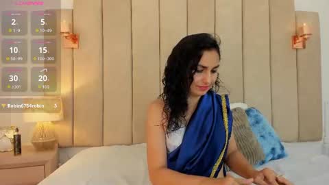Shanily online show from June 10, 7:24 pm