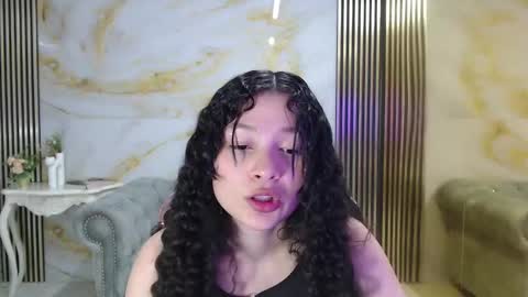 Snapshot of shalon_diaz_sub chatting on September 11, 8:21 pm Shalon online show from September 11, 8:21 pm