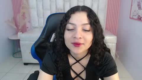 Snapshot of shalon_diaz_sub chatting on October 22, 5:36 pm Shalon online show from October 22, 5:36 pm