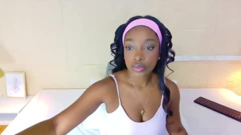 Catalina online show from October 21, 8:34 pm
