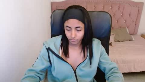 shanelle online show from March 6, 9:14 am