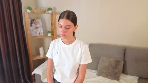 Christina online show from June 19, 4:29 am