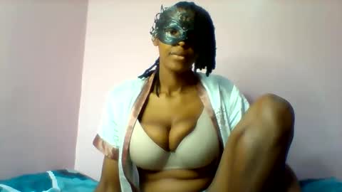 shanizz online show from February 15, 5:33 pm