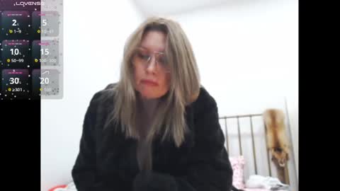 Shannon07 online show from March 14, 2:48 am