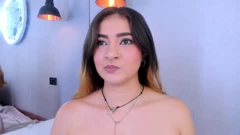 Snapshot of shanntal__ chatting on September 20, 8:45 pm Shanntal online show from September 20, 8:45 pm