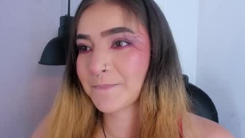 Snapshot of shanntal__ chatting on September 15, 8:10 pm Shanntal online show from September 15, 8:10 pm