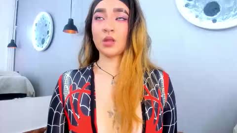 Snapshot of shanntal__ chatting on October 20, 8:03 pm Shanntal online show from October 20, 8:03 pm