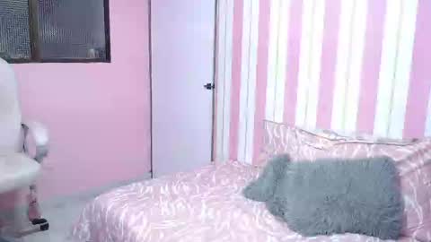 shantal online show from February 26, 6:48 pm