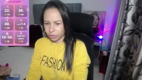 Shantal  online show from October 16, 11:43 am