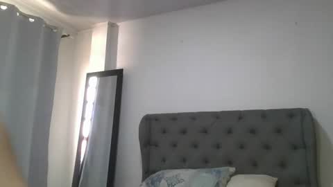 shantal online show from April 12, 4:44 pm