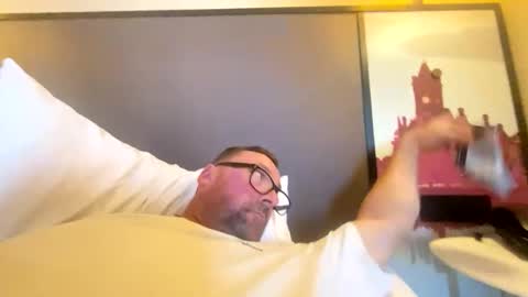 Sharksboy online show from October 28, 3:57 pm