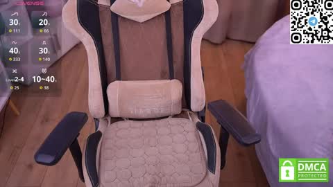 Sharli online show from April 22, 3:19 pm