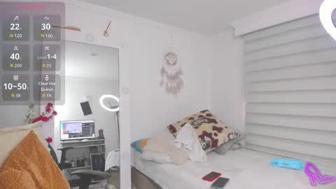 Sharon online show from September 19, 3:27 pm