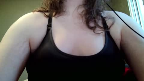 Shay online show from November 6, 3:59 pm