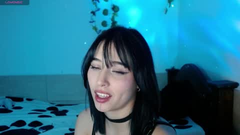 Shayla 3 online show from October 15, 8:53 pm