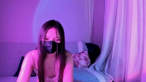 Anny online show from June 18, 2:11 pm
