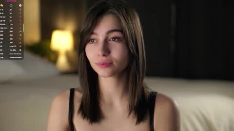 Tessa online show from November 14, 4:03 am