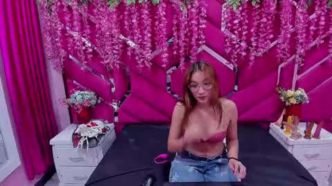 sheilly_candy online show from January 2, 11:06 pm