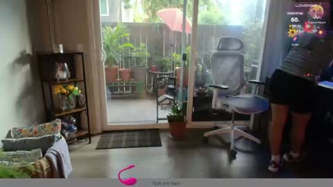 sheilyn_smith online show from July 21, 2:24 am