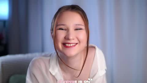 Lina online show from March 19, 2:22 pm