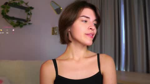 Alex online show from October 13, 1:29 am