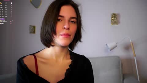 Alex online show from December 3, 1:26 am