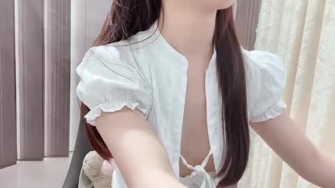 Shelly online show from April 13, 7:56 am