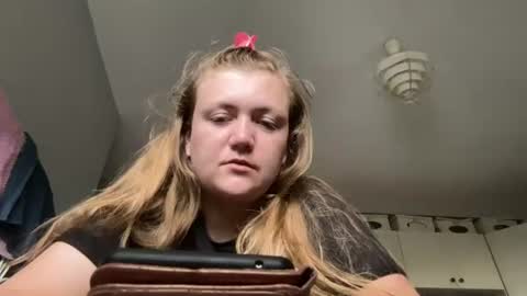 shereejenkins26 online show from August 6, 7:01 pm