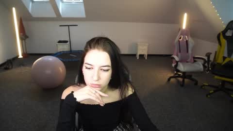 Snapshot of sheryl_elegance chatting on October 10, 10:54 am Sheryl online show from October 10, 10:54 am