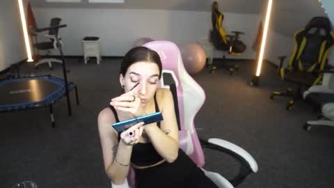 Snapshot of sheryl_elegance chatting on October 8, 10:32 am Sheryl online show from October 8, 10:32 am