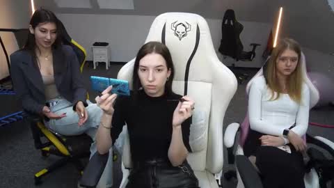 Snapshot of sheryl_elegance chatting on October 7, 10:22 am Sheryl online show from October 7, 10:22 am