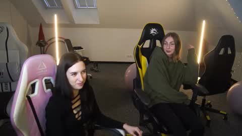 Snapshot of sheryl_elegance chatting on October 2, 3:33 pm Sheryl online show from October 2, 3:33 pm