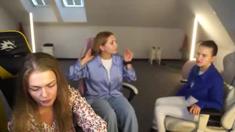 Snapshot of sheryl_elegance chatting on September 9, 3:12 pm Sheryl online show from September 9, 3:12 pm