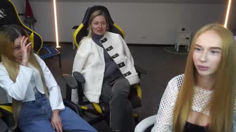 Snapshot of sheryl_elegance chatting on September 29, 10:36 am Sheryl online show from September 29, 10:36 am