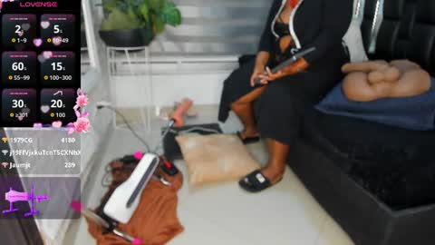 sheyla__ebony online show from July 14, 10:32 am