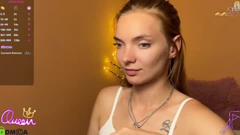 Alexis online show from June 15, 6:33 pm