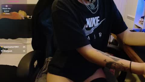 shinii0 online show from November 18, 3:59 pm