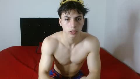 Snapshot of shinobi_grey chatting on February 25, 4:46 pm  .. shinobi .. online show from February 25, 4:46 pm