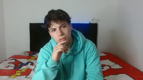 Snapshot of shinobi_grey chatting on March 4, 2:32 pm  .. shinobi .. online show from March 4, 2:32 pm