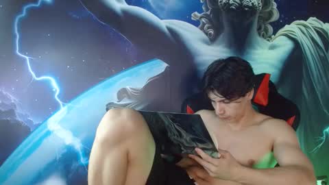 Snapshot of shinobi_grey chatting on January 28, 6:16 am  .. shinobi .. online show from January 28, 6:16 am