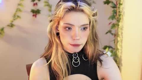 Snapshot of shiny_jail chatting on September 28, 11:58 pm JennyMira THANK YOU FOR 77 777 online show from September 28, 11:58 pm
