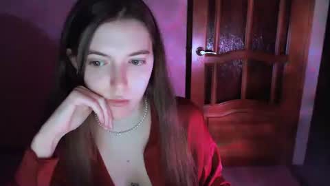 shiraha___rafieru online show from February 19, 9:47 pm