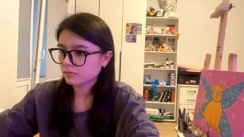 Marie online show from May 11, 4:04 pm