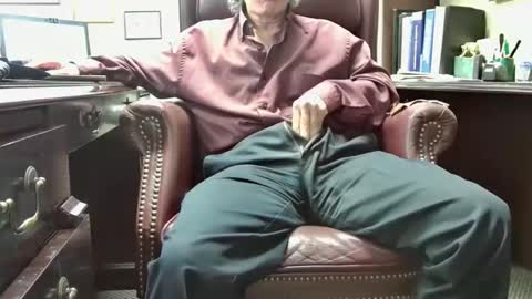 nikolas send dm for an appointment online show from November 7, 5:26 pm